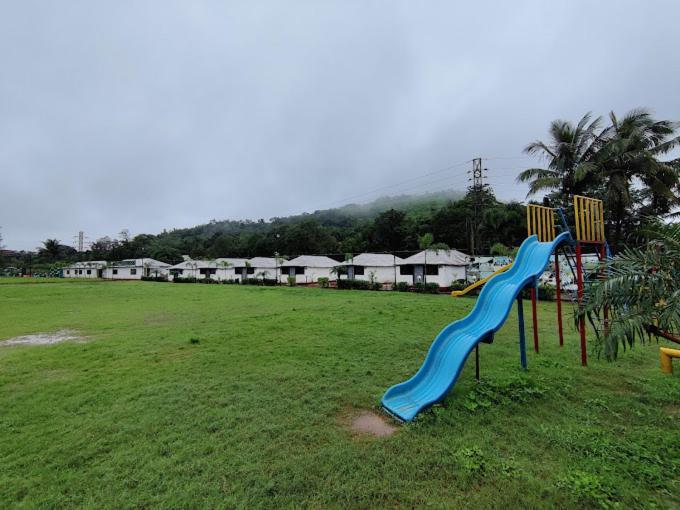 Whispering Woods Resort Lonavala Luaran gambar