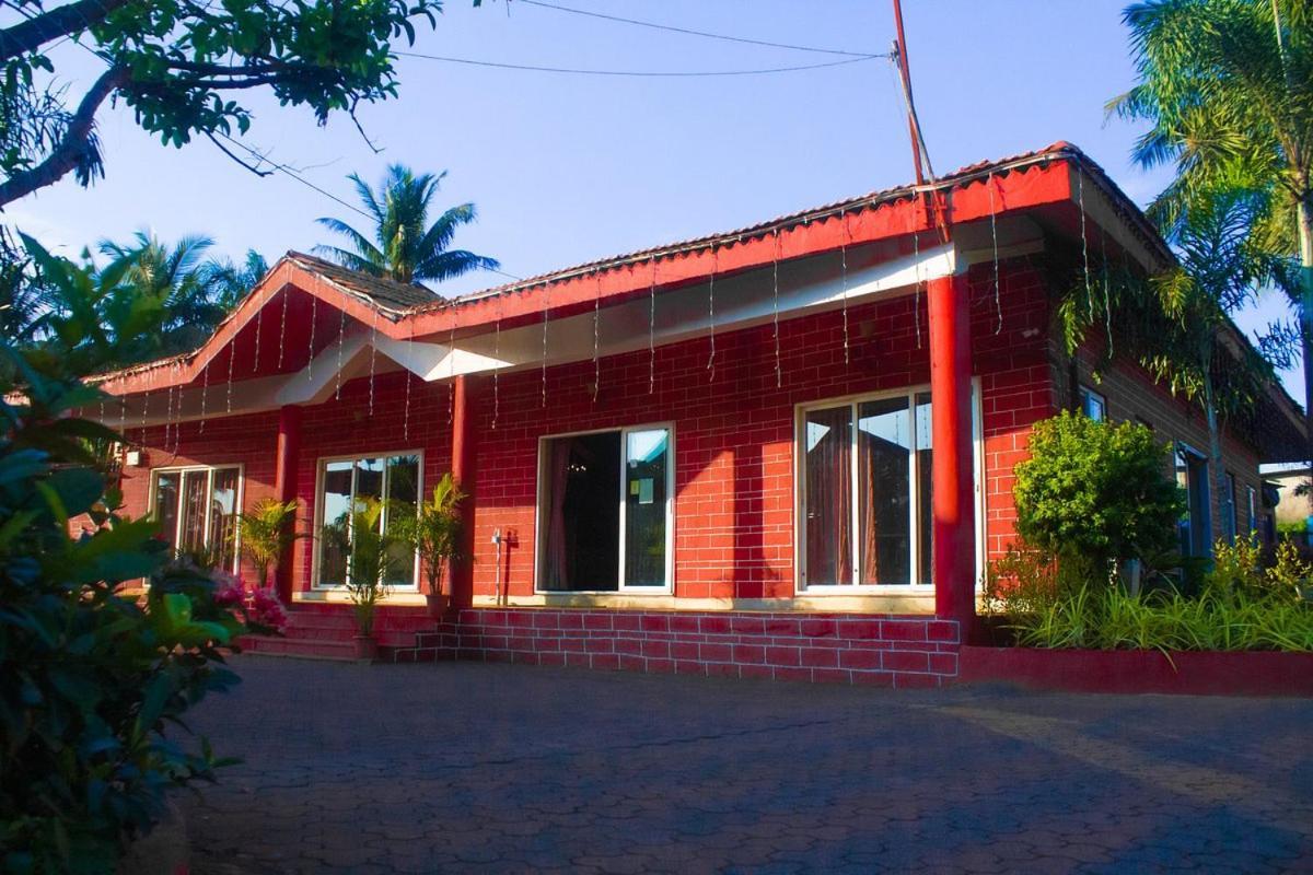 Whispering Woods Resort Lonavala Luaran gambar