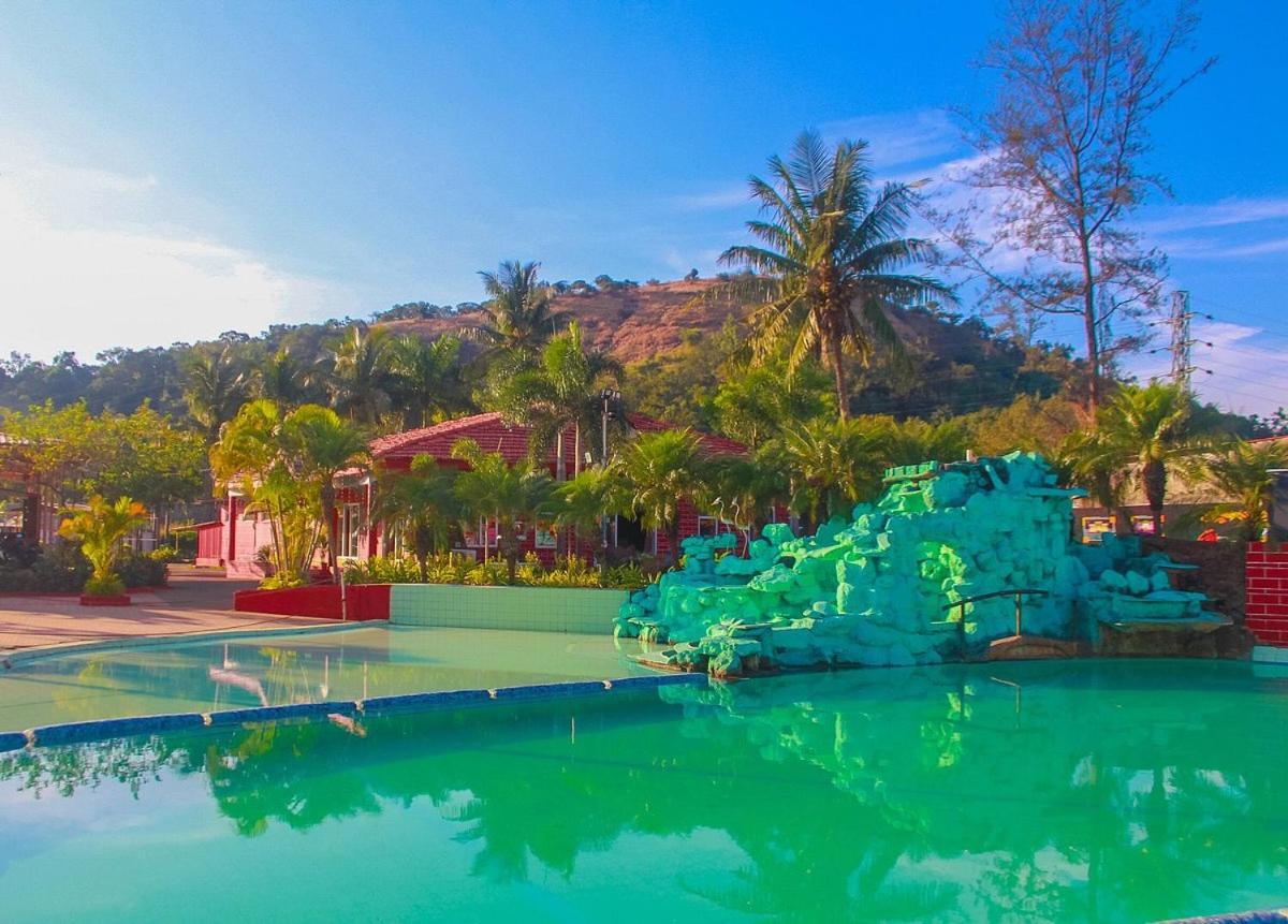 Whispering Woods Resort Lonavala Luaran gambar