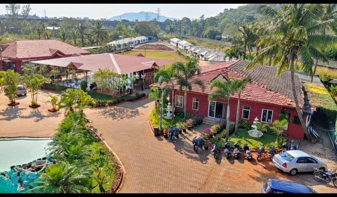 Whispering Woods Resort Lonavala Luaran gambar